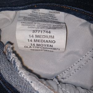 Lee total freedom shorts size 14